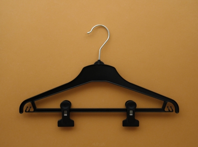 Wieszak 01-111-38 z poprzeczką 38cm