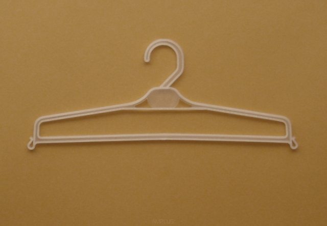 Wieszak 01-135-38 z poprzeczką 38cm