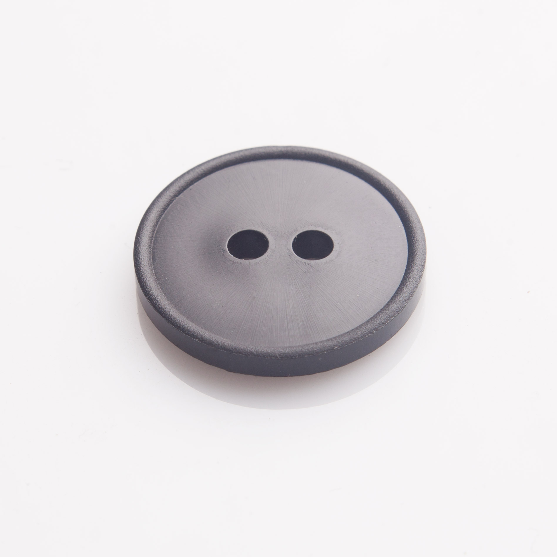 Guziki 18mm 28 M - produkcja madis