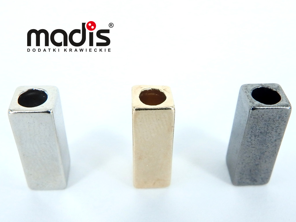 Końcówka do sznurka 4mm KWADRATOWA