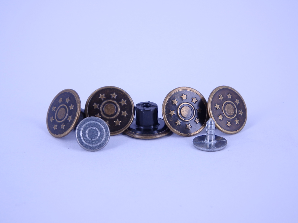 guzik 14mm nierdzewny GWIAZDKA stopka plastik