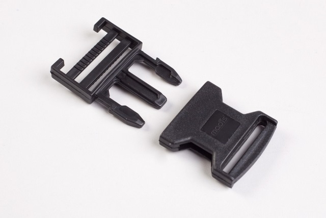 Klamry 40mm 40 M LOGO - produkcja madis