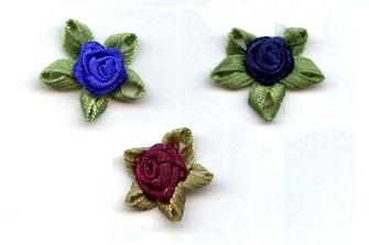 Różyczki atłasowe z pięcioma pętelkami R-14